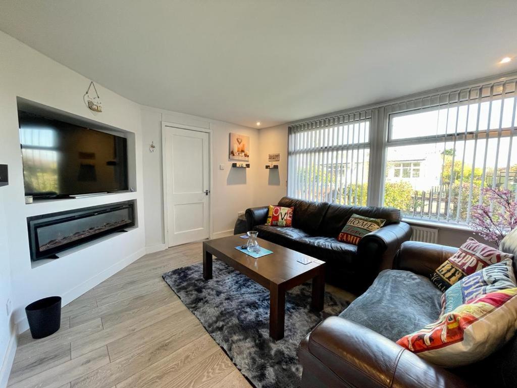 Blakes Beach House Humberston Fitties ภายนอก รูปภาพ